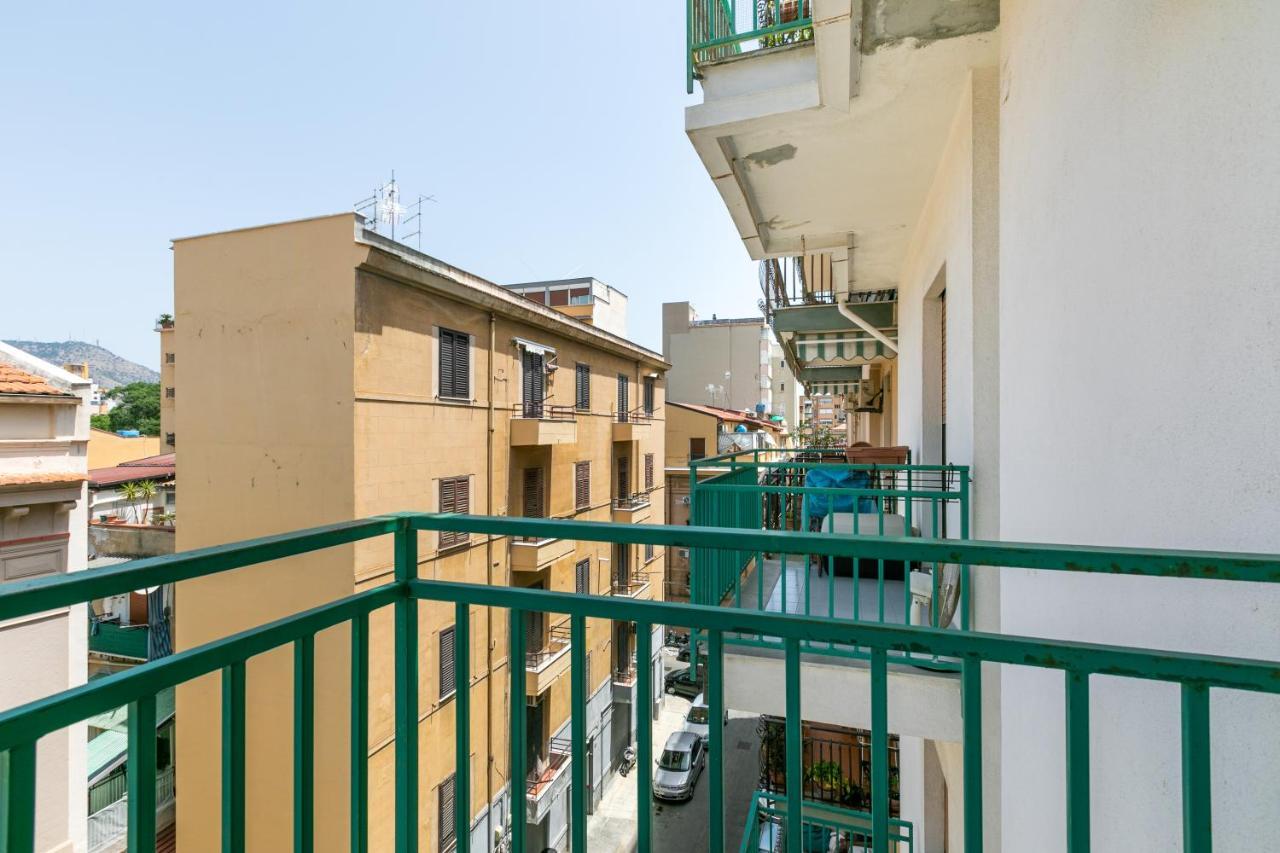 Villa Malfitano & Stazione Lolli Cozy Apartment Palermo Exterior photo
